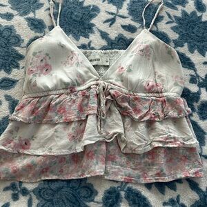Hollister Women's Floral Camisole - White and Pink